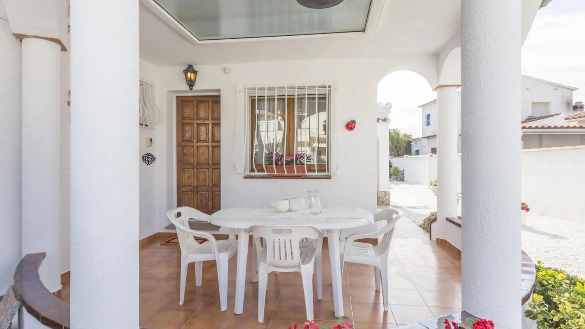 別荘 Casa L'Escala, 3 Dormitorios, 6 Personas - Es-325-36 トレリャ・デ・モングリ