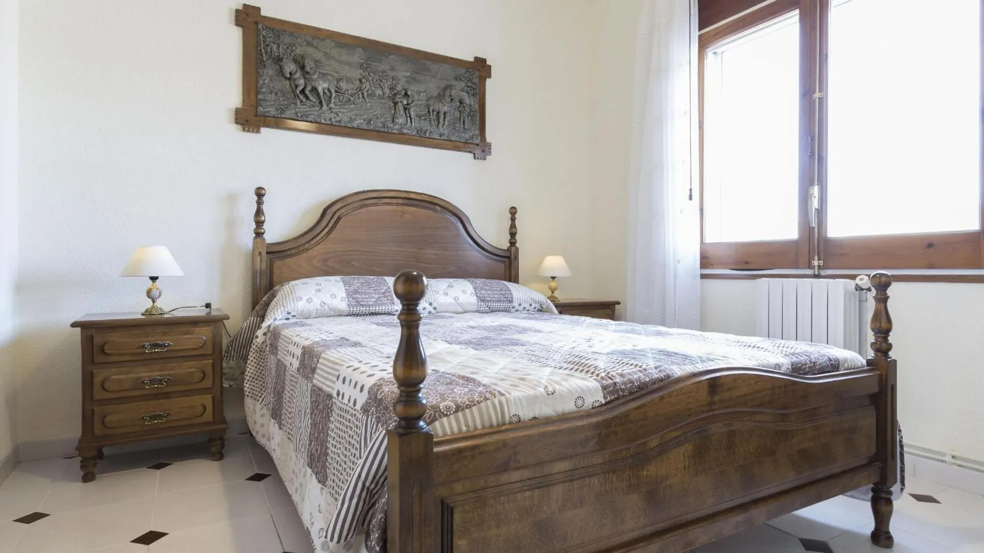 Casa L'Escala, 3 Dormitorios, 6 Personas - Es-325-36 トレリャ・デ・モングリ